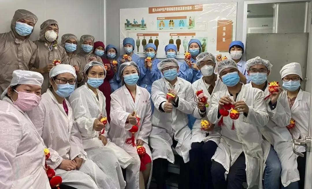 送福到岗，，，，，情暖一线！